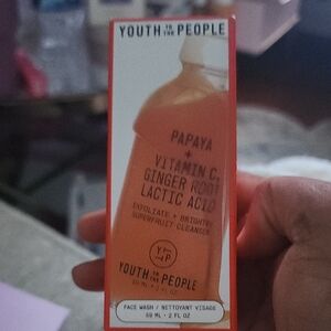 Youth to the People Superfruit Cleanser